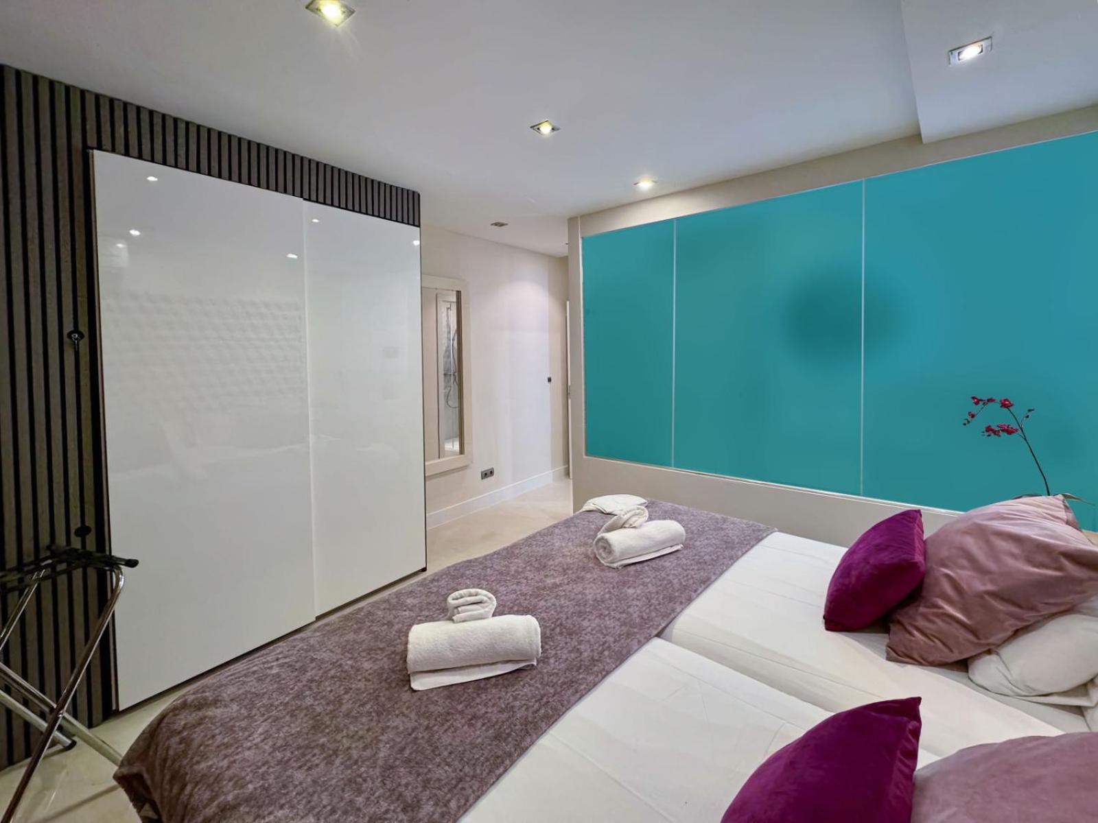Apartament Colon Bcn 130 Mts 3 Dormitorios Port Vell Barcelona Buitenkant foto